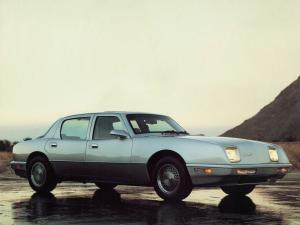 Avanti Touring Sedan 1990 года 